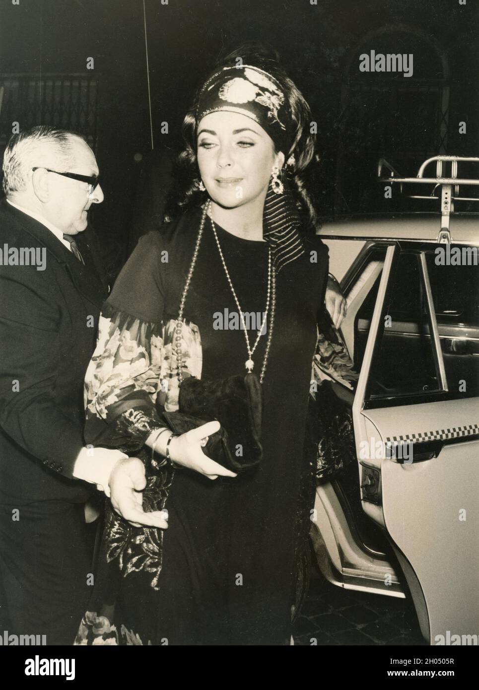 British-American actress Liz Taylor, 1960s Stock Photo - Alamy