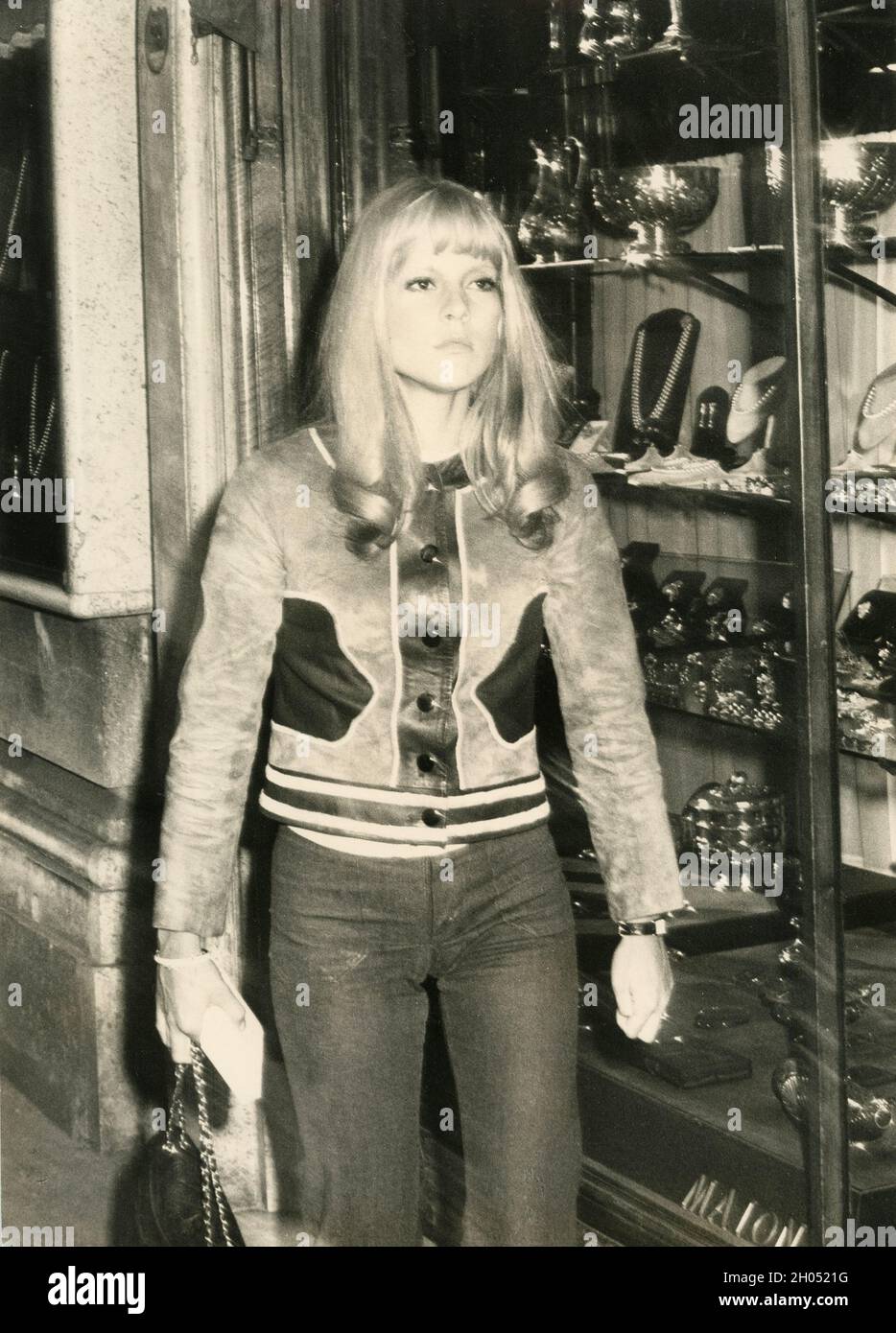Bulgarian-French singer Sylvie Vartan strolling in Via Condotti, Rome, Italy 1970s Stock Photo