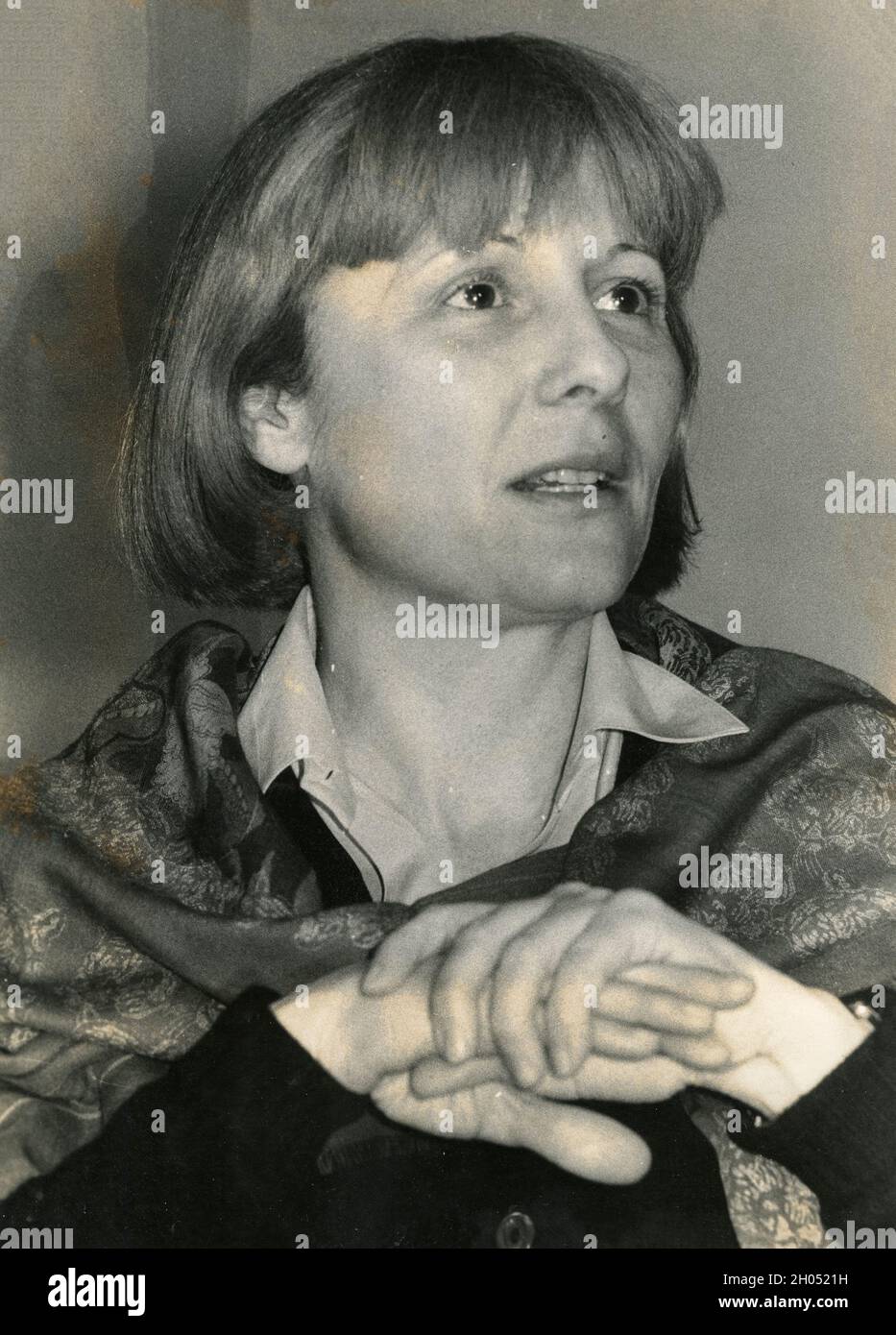 Italian stage and film actress Giulia Lazzarini, 1980s Stock Photo - Alamy