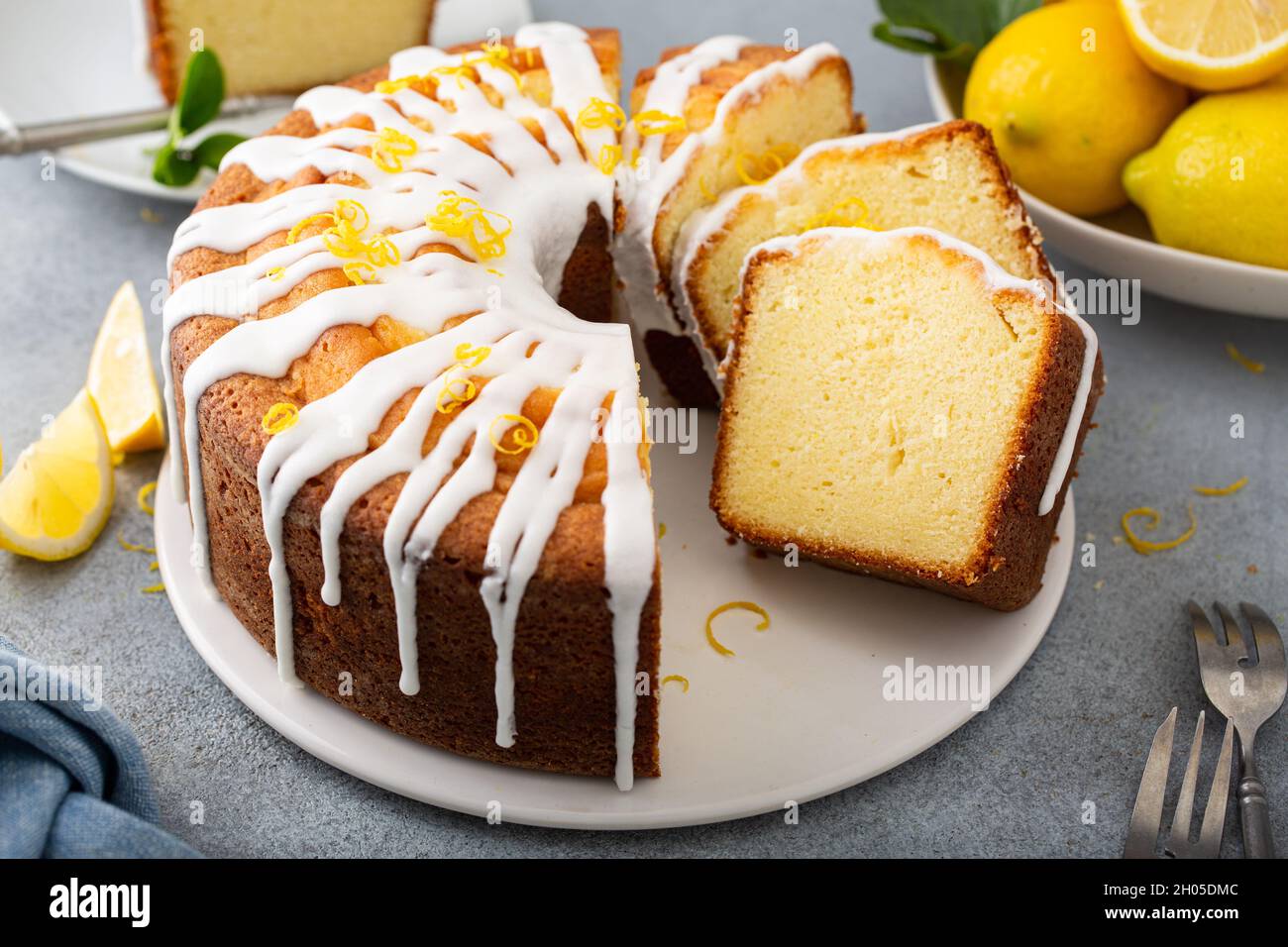 Lemon pound cake with powder sugar glaze Stock Photo - Alamy