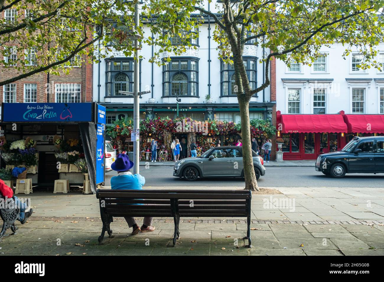 London- October 2021: The Ivy on Kings Road Chelsea in south west London Stock Photo