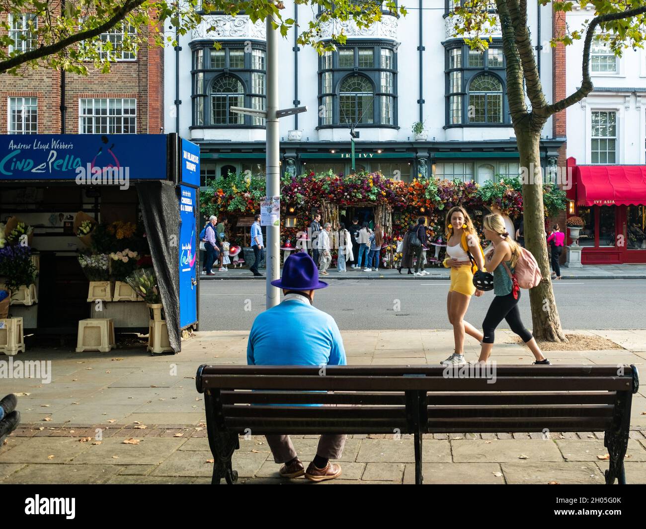 London- October 2021: The Ivy on Kings Road Chelsea in south west London Stock Photo