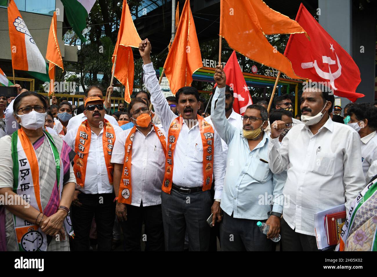 EC Allots 'Man Blowing Turha' Symbol to Nationalist Congress Party-Sharadchandra  Pawar