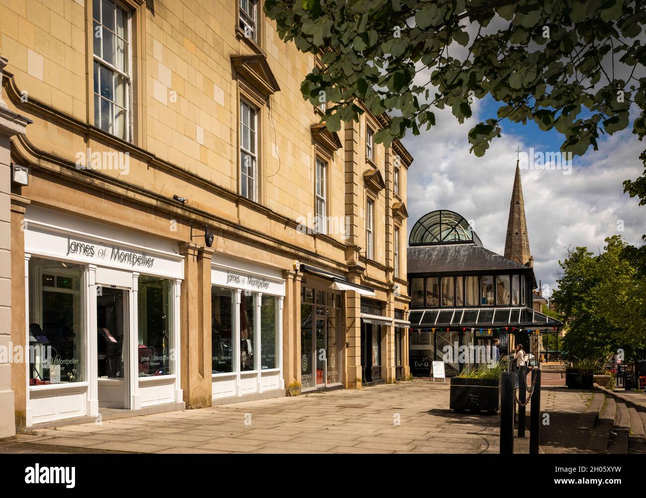 UK, Gloucestershire, Cheltenham, Montpelier Street, Courtyard shopping