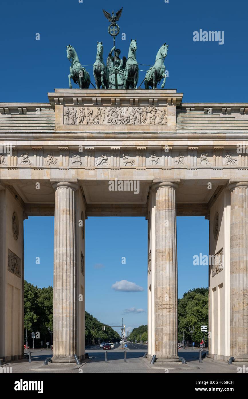 City of Berlin, Germany, Brandenburg Gate (Brandenburger Tor), monumental  Neoclassical style architecture with Quadriga on top Stock Photo - Alamy