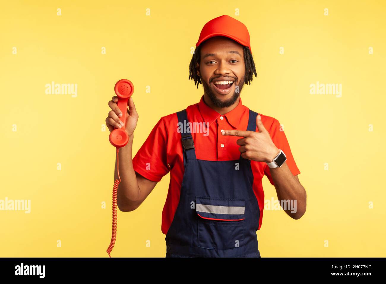 Worker wearing uniform hi-res stock photography and images - Alamy