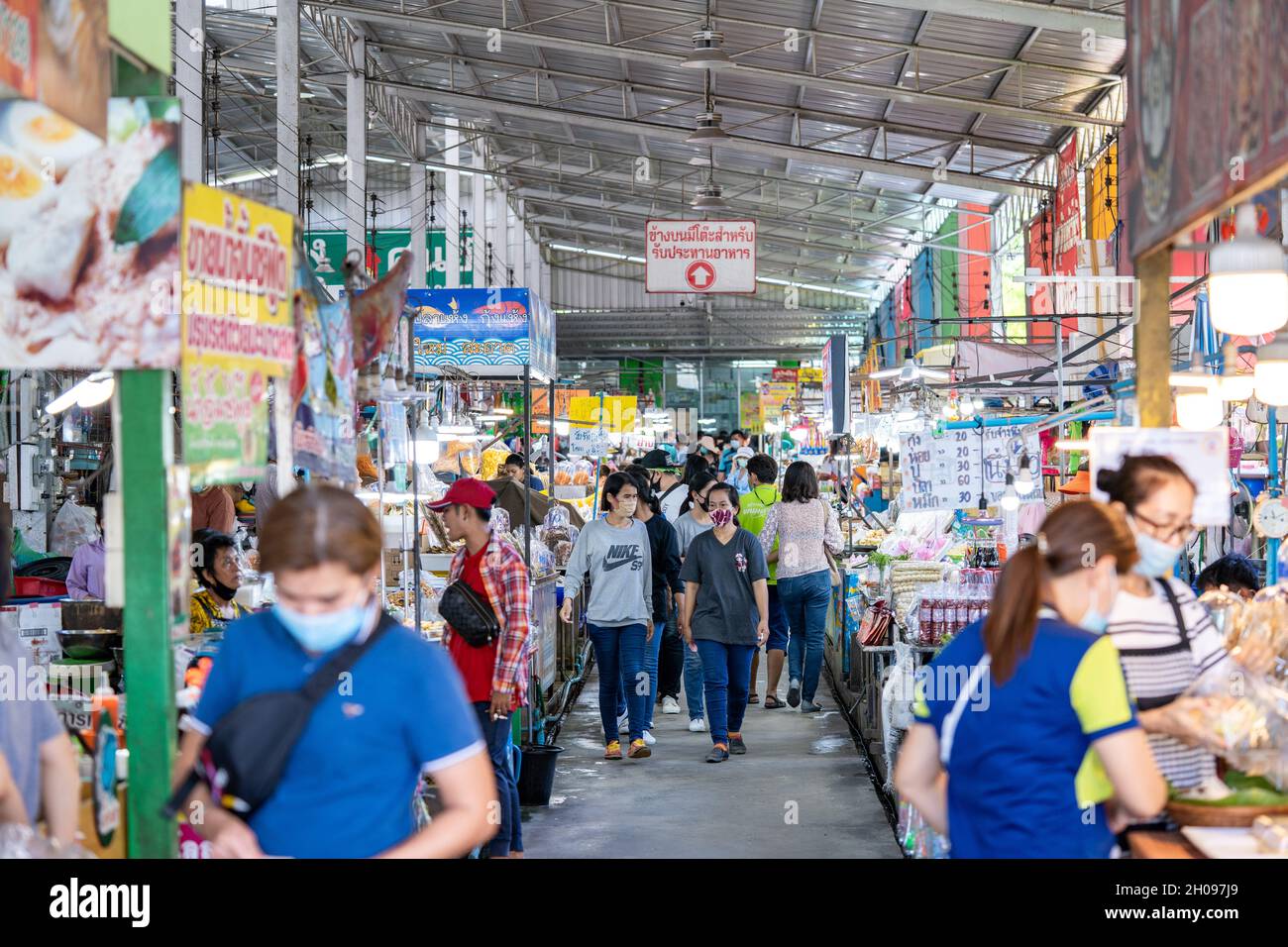 Chonburi Province, Thailand - 25 Sep 2020, Asian Local People walk and shop  seafood at the Angsila fish market, the large fresh market in Chonburi Pro  Stock Photo - Alamy