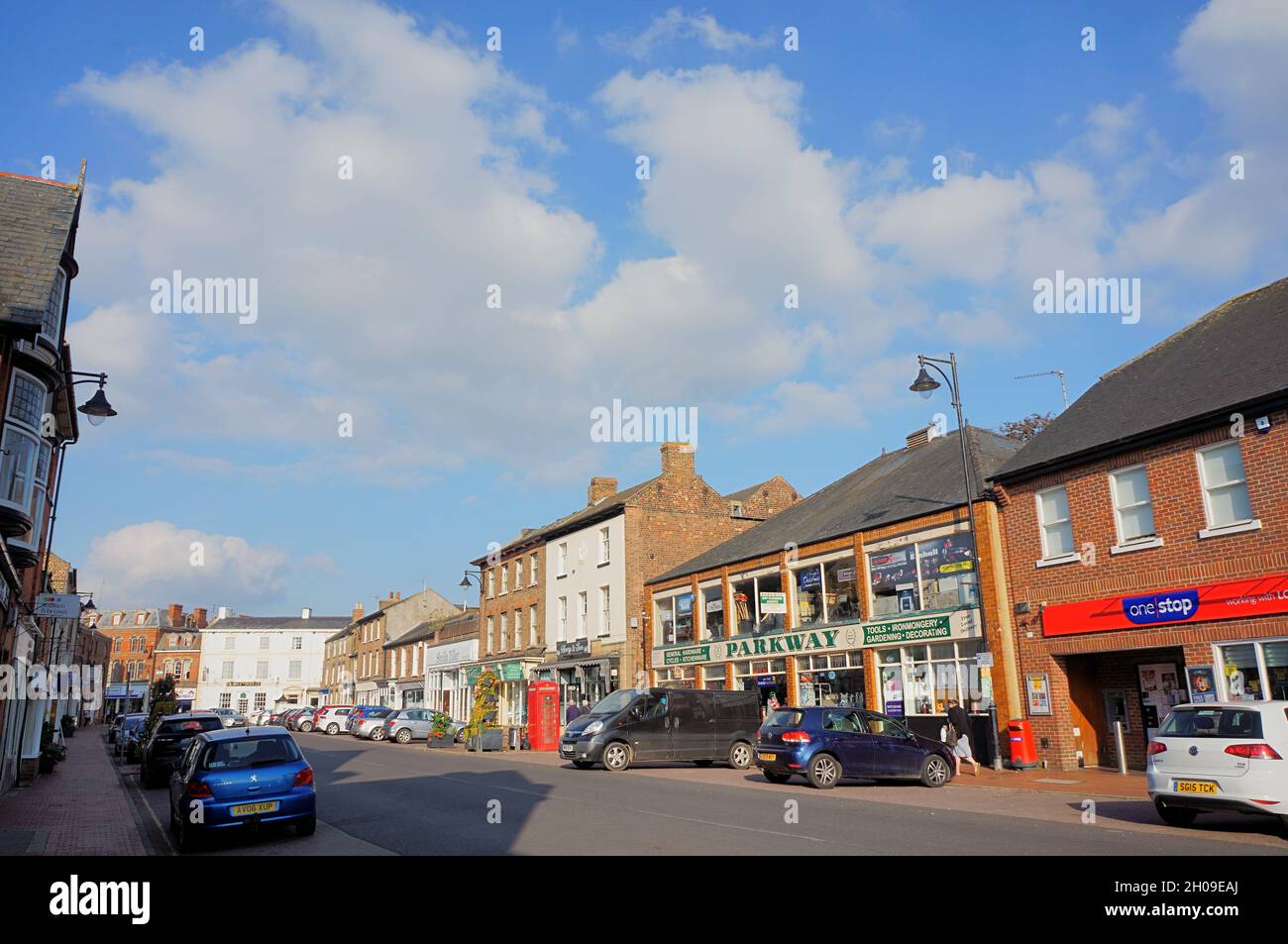 Sutton shops hi-res stock photography and images - Alamy
