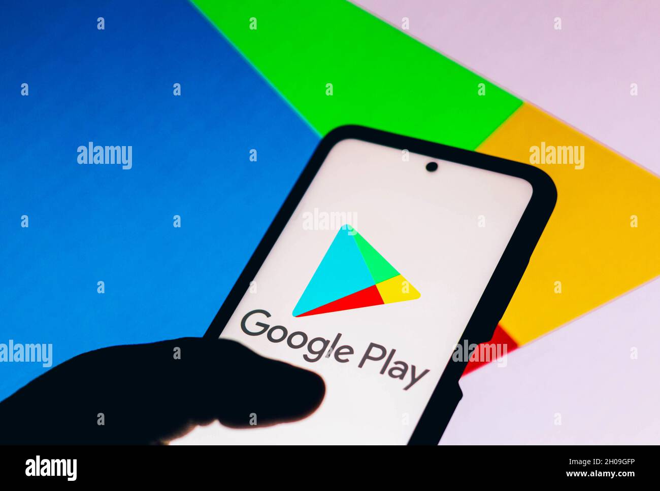 A closeup of the app logo for the Google Play, formerly Android Market,  digital distribution service for apps on a mobile phone smartphone screen  Stock Photo - Alamy
