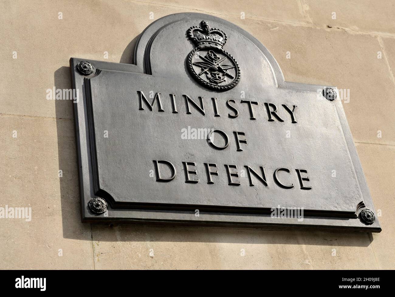 Undated file photo of the sign for the Ministry of Defence in London. The Ministry of Defence's lack of strategy for its land and buildings is wasting taxpayers??? money and resources that could support frontline personnel and develop new military capabilities, a report by the Public Accounts Committee has found. The MoD is one of the largest landowners in the UK with a diverse estate of some 240,000 hectares valued at some £36 billion. Issue date: Tuesday October 12, 2021. Stock Photo