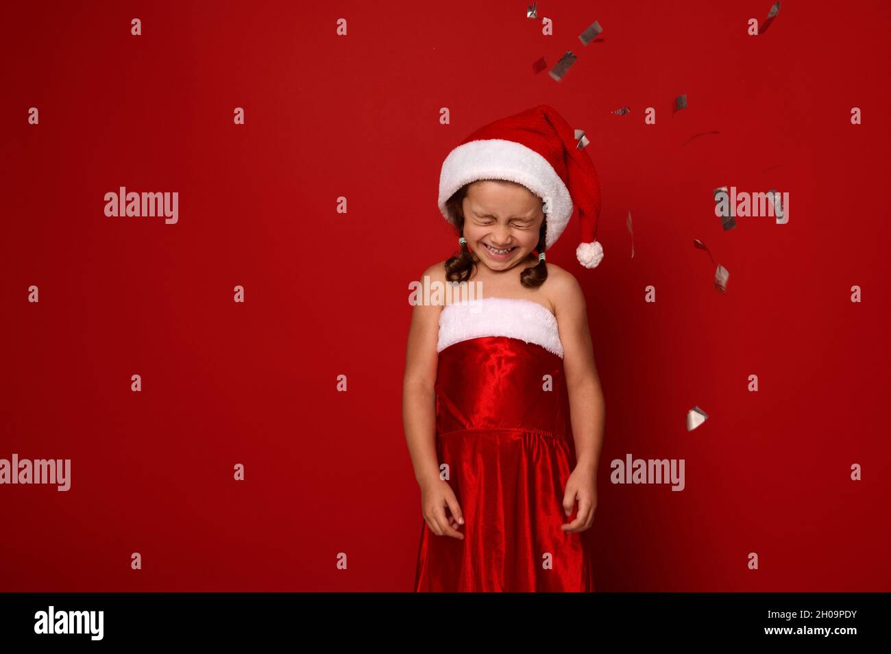 Falling girl dress hi-res stock photography and images - Alamy
