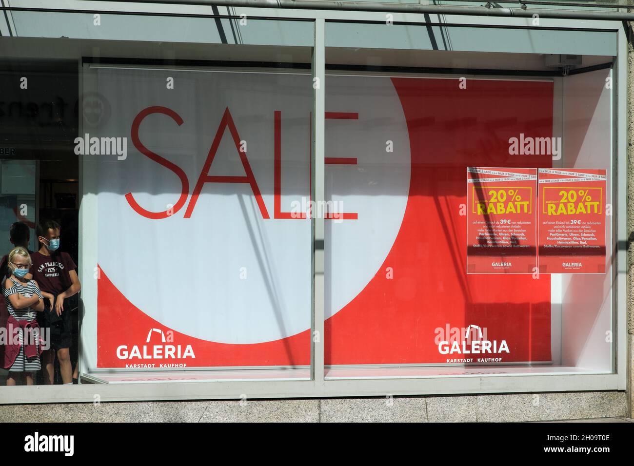 Galeria Karstadt Kaufhof High Resolution Stock Photography and Images -  Alamy