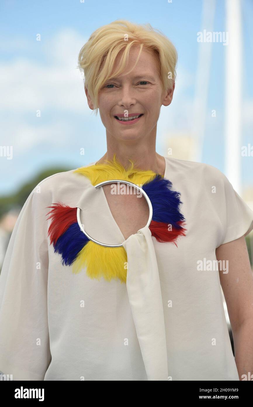 74th edition of the Cannes Film Festival: actress Tilda Swinton posing during a photocall for the film “Memoria”, directed by Apichatpong Weerasethaku Stock Photo