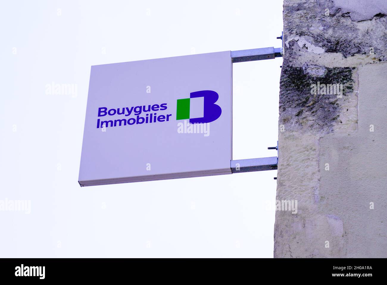 Bordeaux , Aquitaine France - 07 25 2021 : Bouygues Immobilier text sign and logo brand construction housing residential office Stock Photo