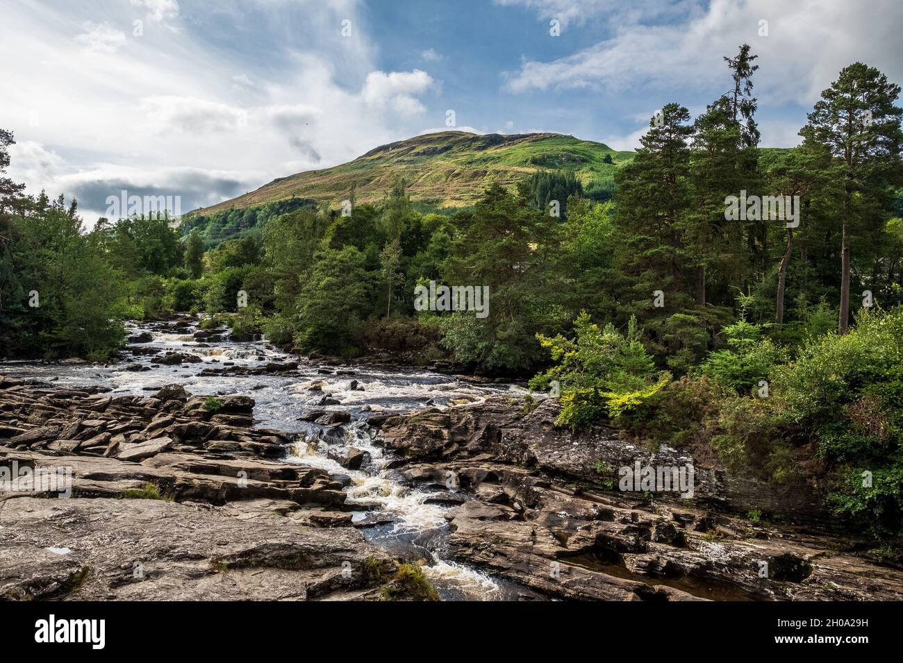 The rapids of the Falls of Dochart, on the River Dochart, just outside the village of Killin, Stirlingshire, Scotland Stock Photo