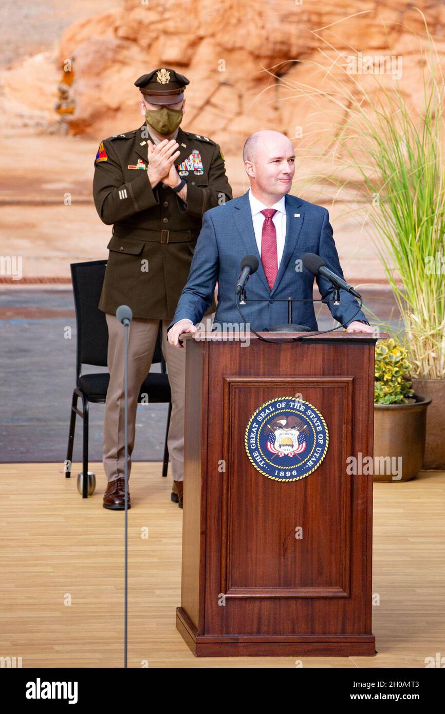 Gov. Elect Spencer Cox officially became Utah’s 18th governor Jan. 4, 2021, succeeding now former Gov. Gary Herbert.     Cox and his lieutenant, Deidre Henderson, took the oath of office against a backdrop of red rock cliffs at the Tuacahn Center for the Arts Amphitheatre in Ivins. The date also marks Utah’s 125th anniversary of statehood.     Members of the Utah National Guard supported the inauguration with the Adjutant General, Maj. Gen. Michael J. Turley as the master of ceremony; the Utah National Guard Honor Guard presentation of colors; members of the 2nd Battalion; 222nd Field Artiller Stock Photo