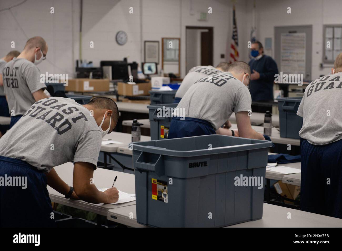 Coast guard uniforms hires stock photography and images Alamy