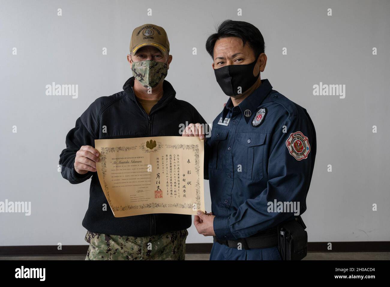 210108-N-GG858-1003 OKINAWA, Japan (Dec. 8, 2021) Capt. Scott Hardy ...