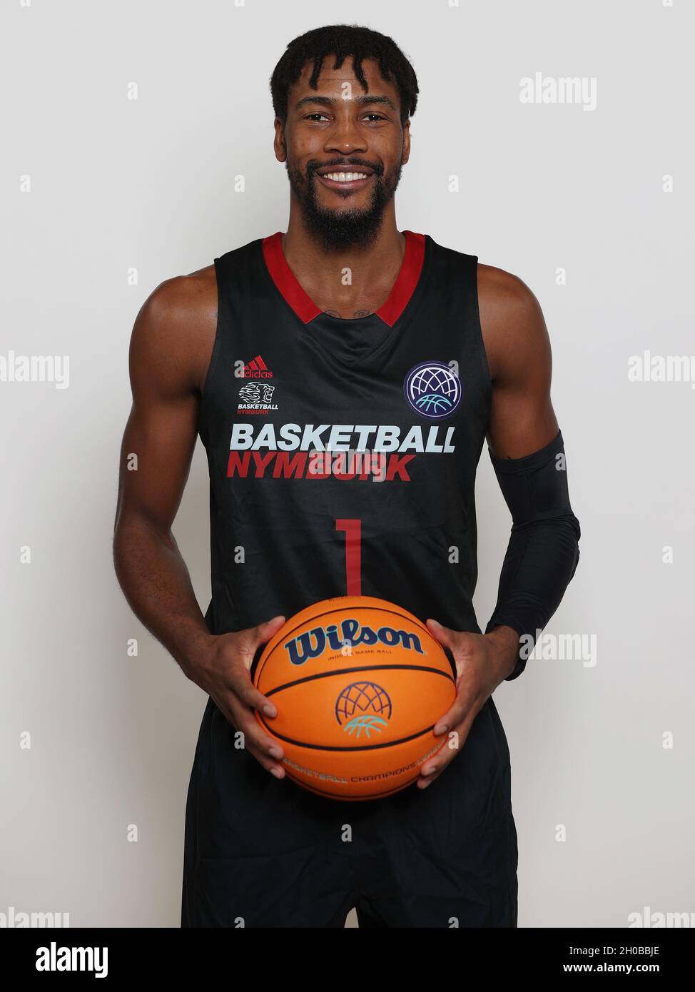 Demetre Rivers, clen basketbaloveho tymu ERA Basketball Nymburk pro novou  sezonu 2021/2022 Stock Photo - Alamy