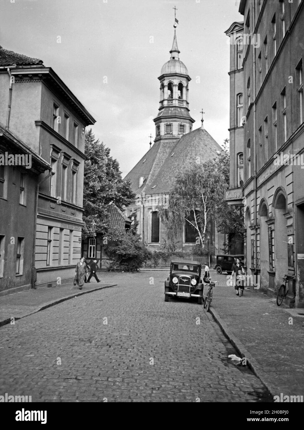 Stadtbild in Tilsit, Ostpreußen, 1930er Jahre. In the city of Tilsit, East Prussia, 1930s. Stock Photo