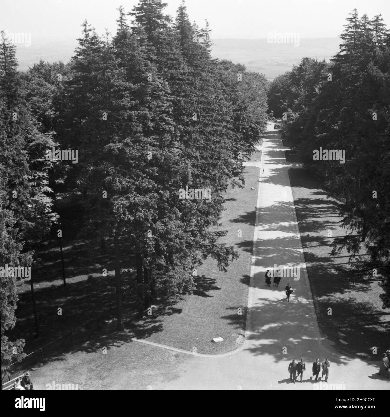 Blick vom Hermannsdenkmal in der Nähe von Hiddesen bei Detmold, Deutschland 1930er Jahre. View from the Hermann monument next to Hiddesen near Detmold, Germany 1930s. Stock Photo