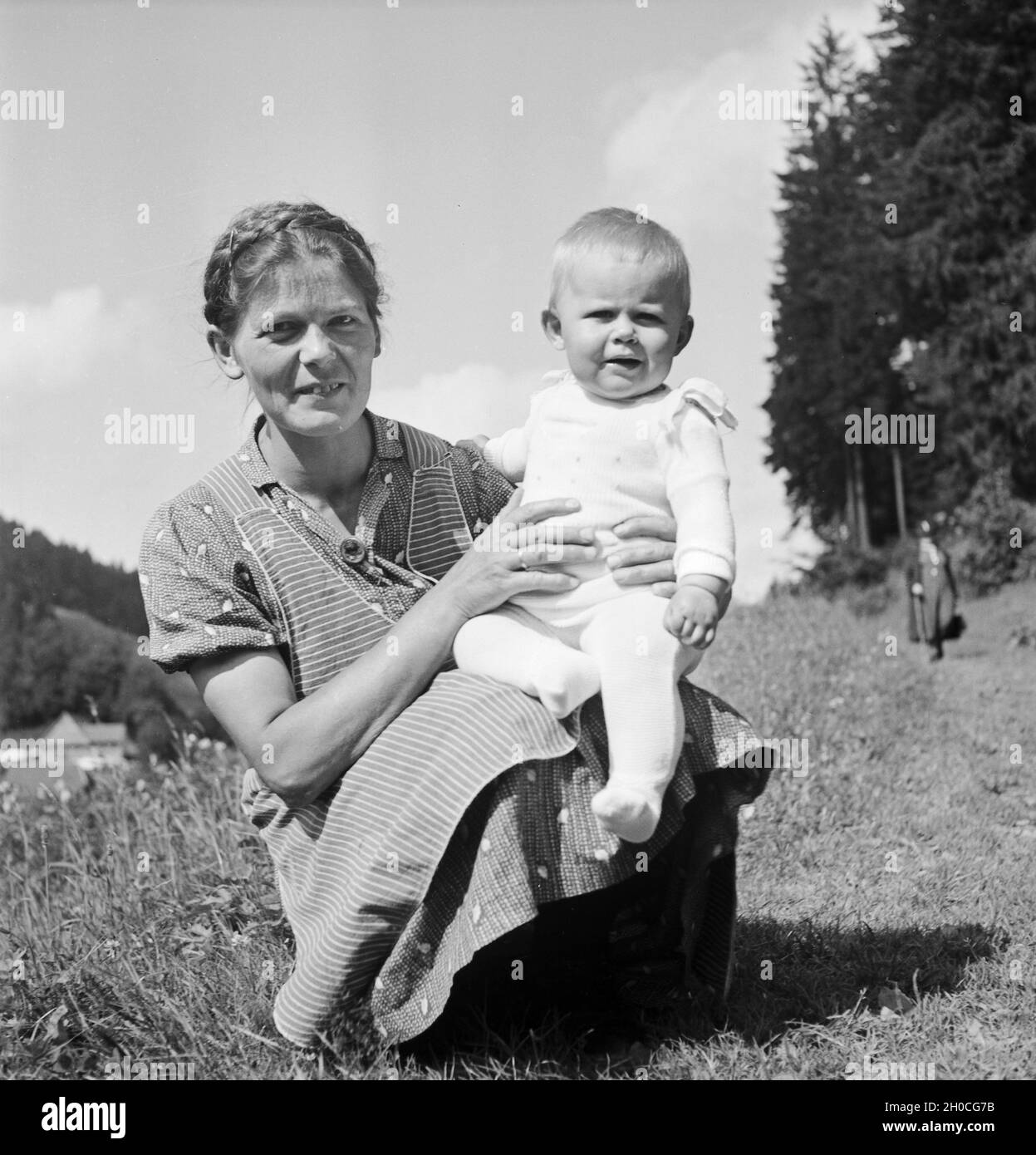 Ein Ausflug nach Bad Rippoldsau Schapbach, Deutsches Reich 1930er Jahre. A trip to Bad Rippoldsau Schapbach, Germany 1930s. Stock Photo