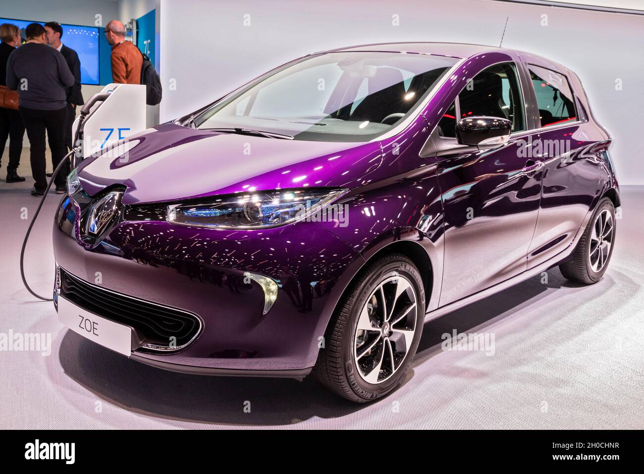 Renault Zoe electric car model showcased at the Paris Motor Show. Paris,  France - October 2, 2018 Stock Photo - Alamy