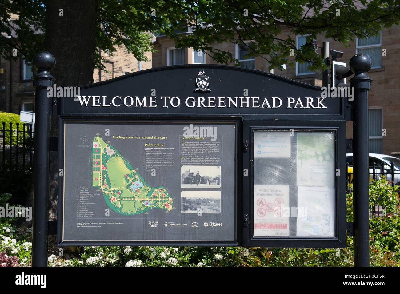 to Greenhead Park (Huddersfield) sign Stock Photo Alamy