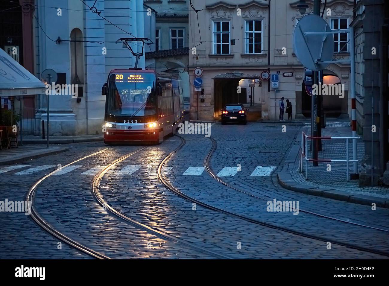 City tram turning corner hi-res stock photography and images - Alamy