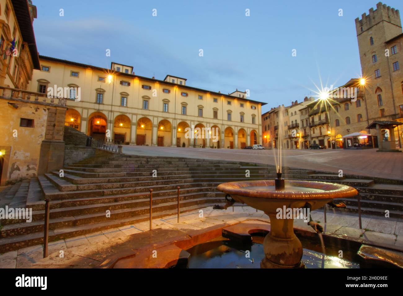 N 47 41 43 hi-res stock photography and images - Alamy, image size:1300x956