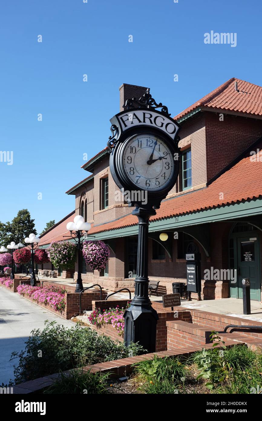 FARGO, NORTH DAKOTA 4 OCT 2021 Clock a the Fargo Station a former