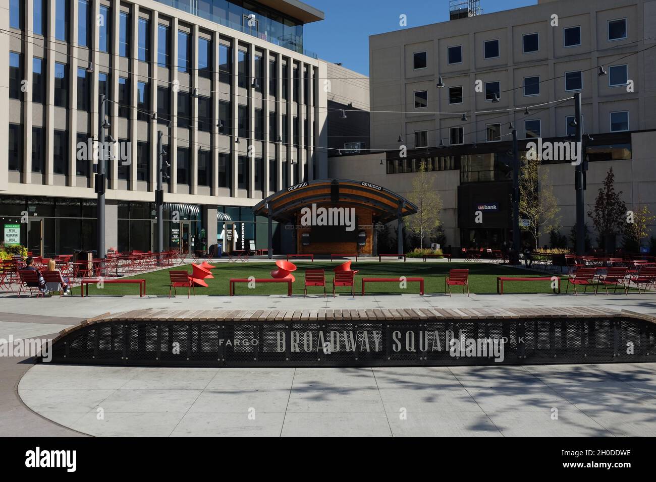 FARGO, NORTH DAKOTA - 4 OCT 2021: Broadway Square is a half-acre of community gathering space for the public, located at the corner of Broadway and 2n Stock Photo