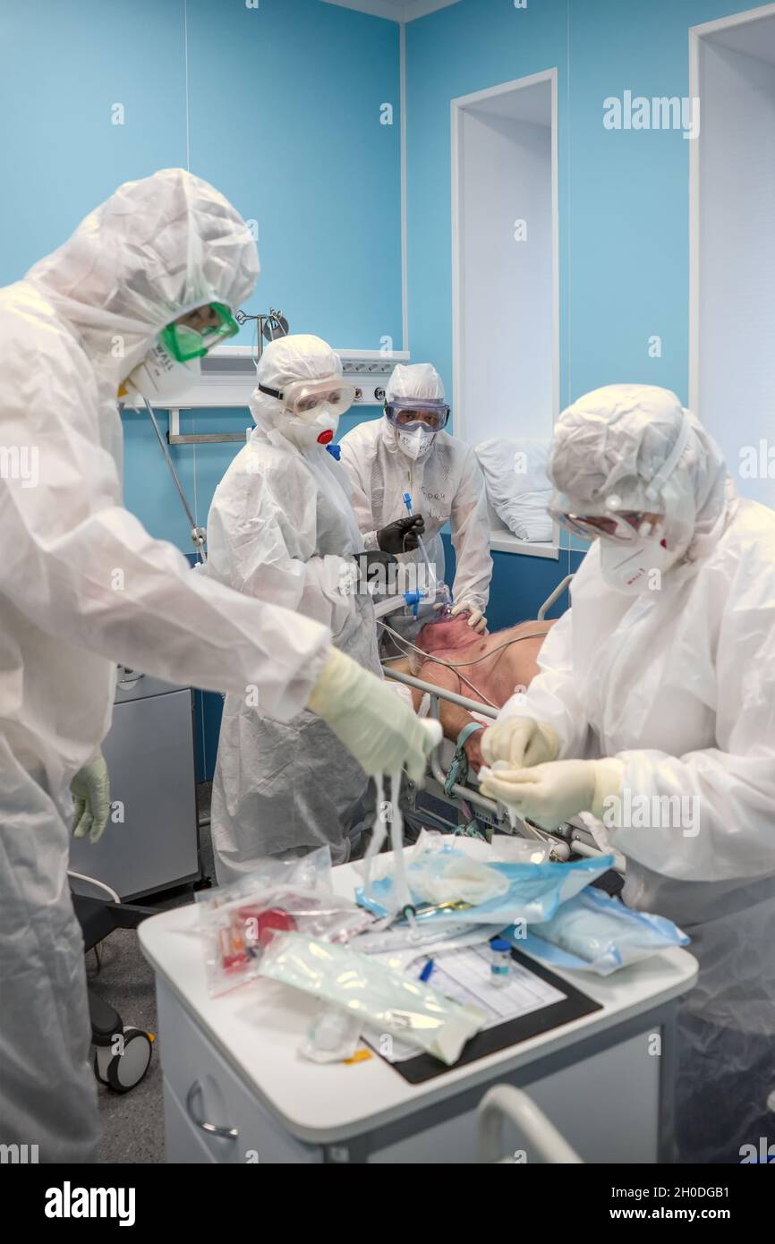 Respiratory clinic hi-res stock photography and images - Alamy