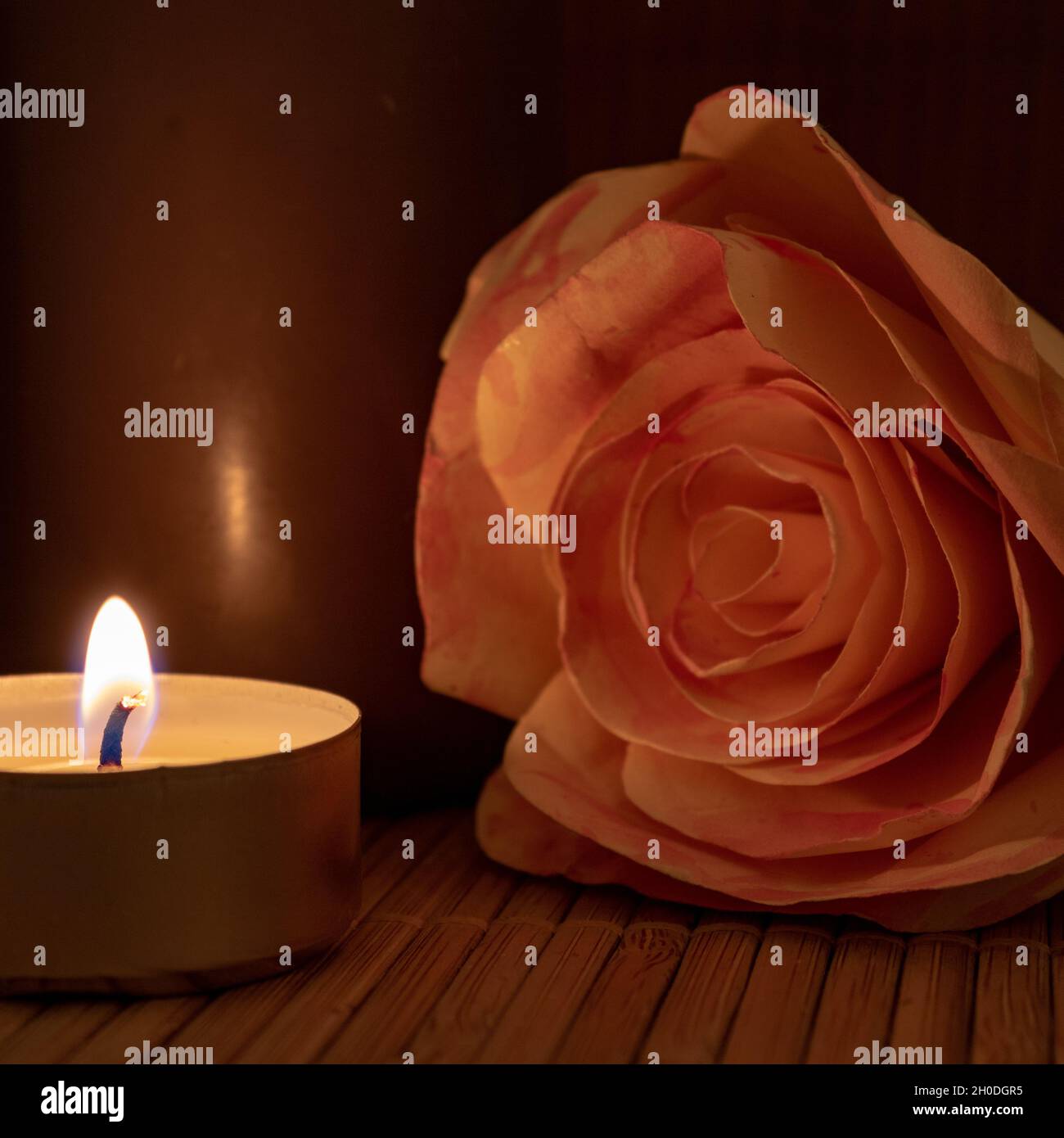 Dimly lit setting hi-res stock photography and images - Alamy