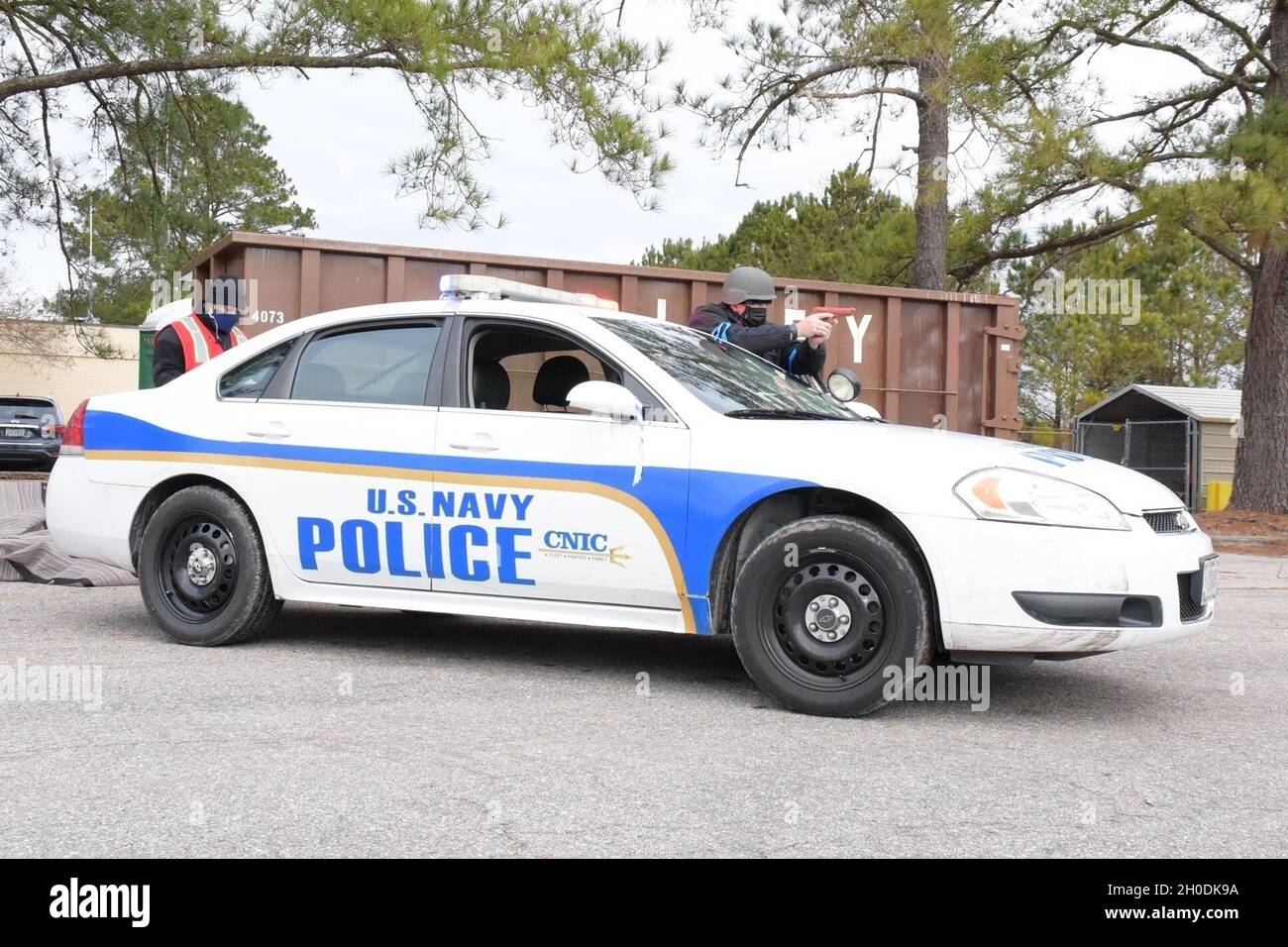 2103 N Ua321 1001 Chesapeake Va Feb 3 21 Naval Support Activity Hampton Roads Security Forces Conducted A Vehicle Gate Penetration And Active Shooter Drill At Northwest Annex On Feb 3 As Part Of Exercise