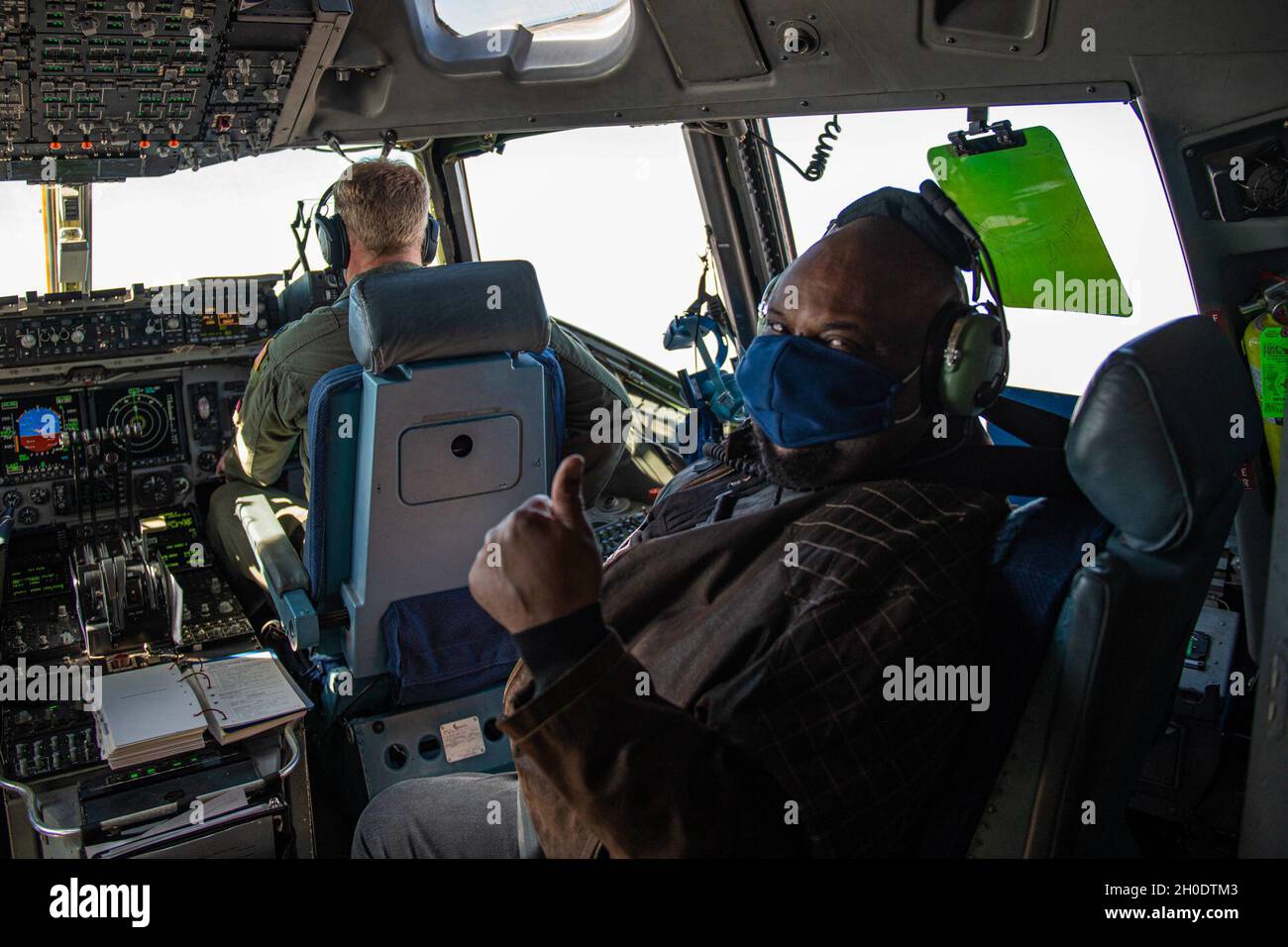 Jumpseat hi-res stock photography and images - Alamy