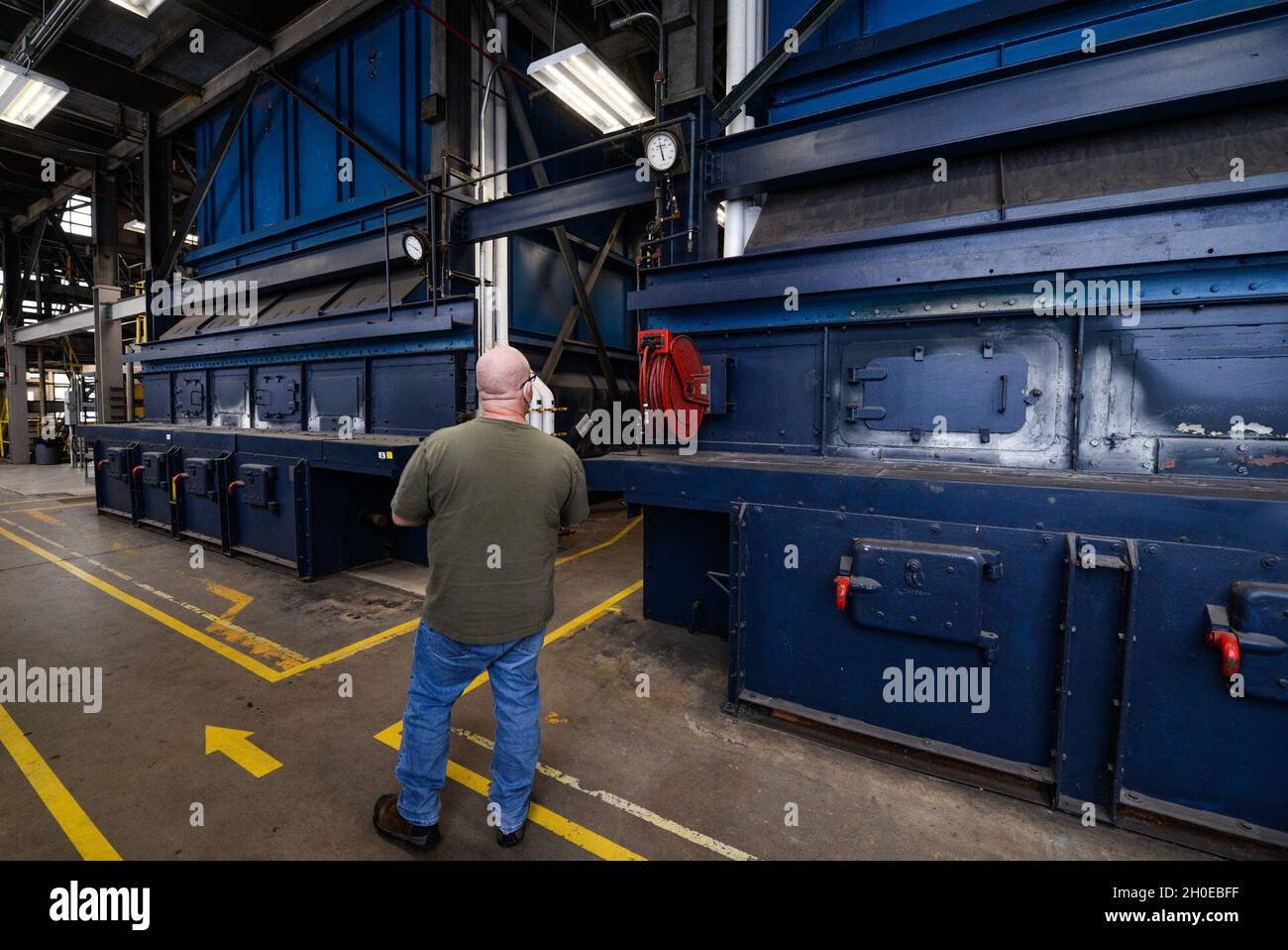 Stationary engineer hires stock photography and images Alamy