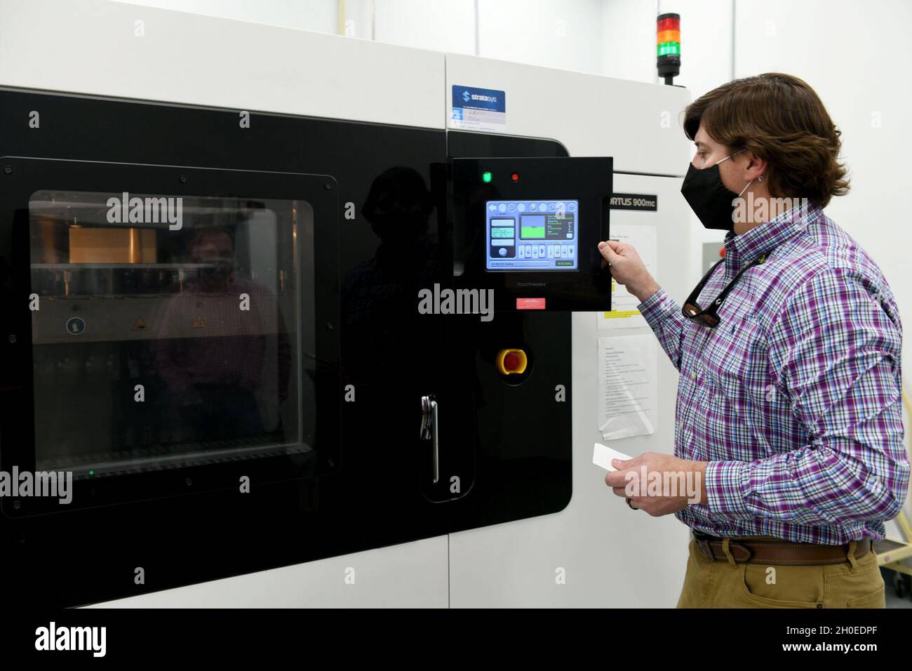 Tracy Rycroft, 402nd Commodities Maintenance Group mechanical