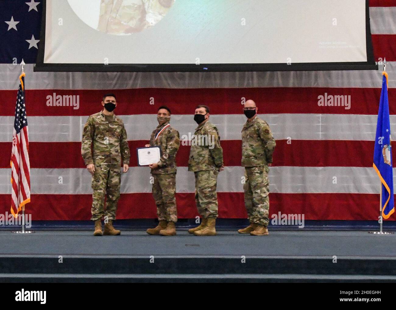 Als Graduation Rites Graduates from Airman Leadership School Class 21-2 receive awards ...