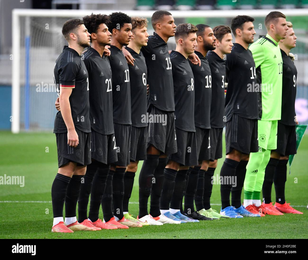 Szeged, Hungary. 12th Oct, 2021. Football: U21, European Championship  qualification, Hungary - Germany at Szent Gellert Forum. The German team  Germany's forward Erik Shuranov (l-r), Germany's forward Kevin Schade,  Germany's forward Malik