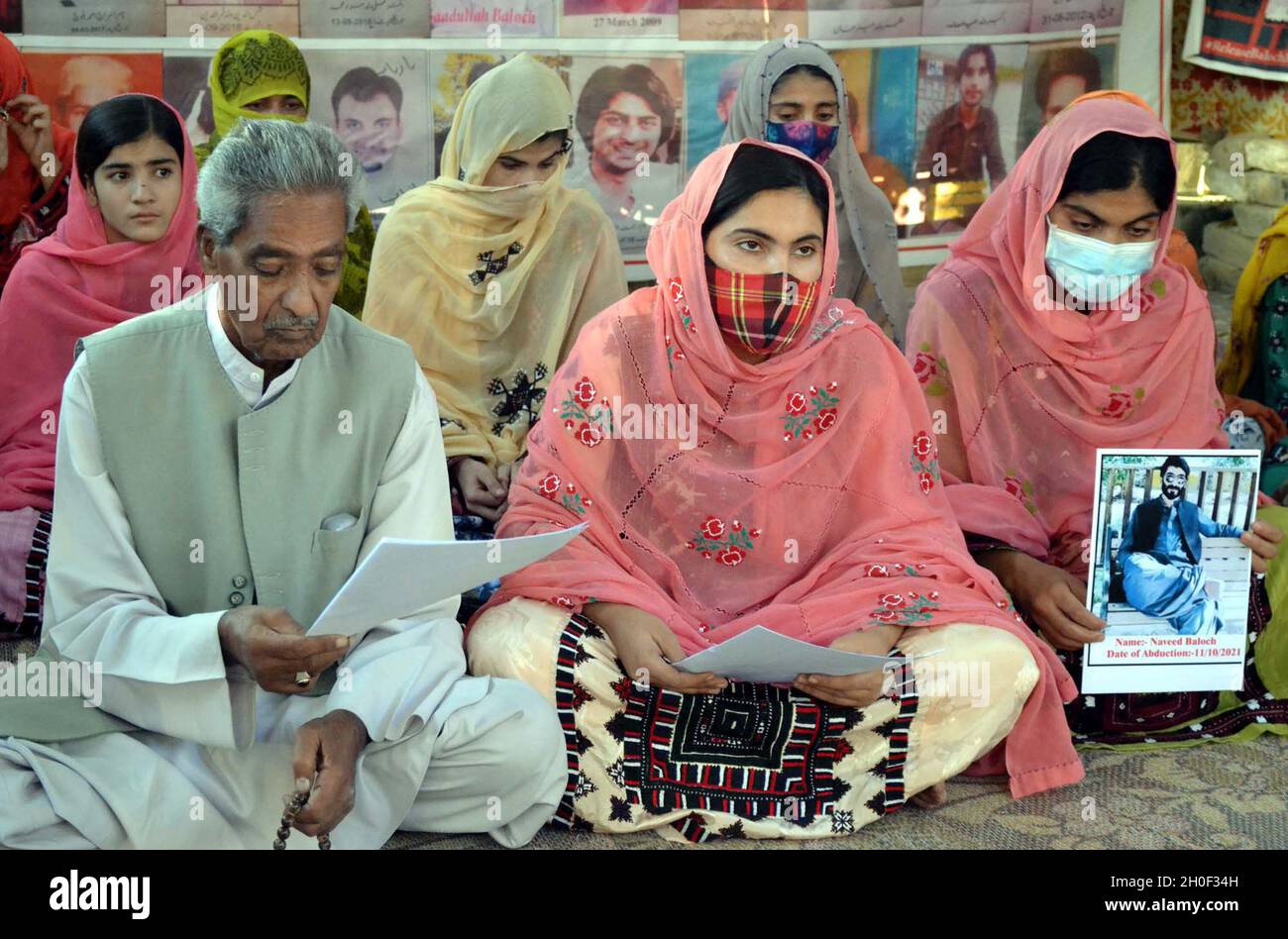 Hyderabad, Pakistan, October 12, 2021. Members of Voice of Baloch Missing Persons are holding protest demonstration for recovery their loved one, at Quetta press club on Tuesday, October 12, 2021. Stock Photo