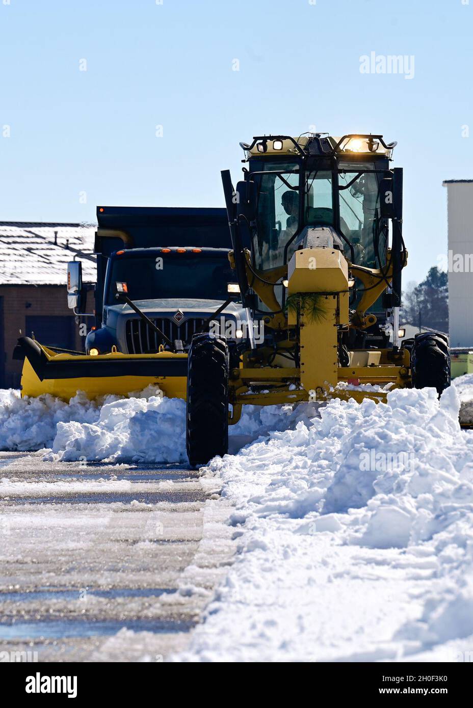 Airmen Assigned To The 19th Civil Engineer Squadron Plow Snow From The Flightline At Little Rock Air Force Base Arkansas Feb 21 The Little Rock Area Received Record Breaking Snowfall From A