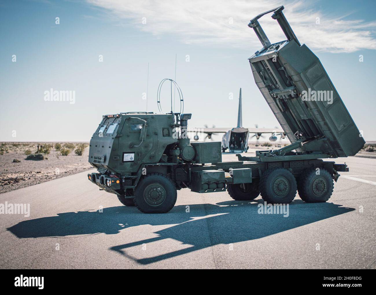 U.S. Marines with Bravo Battery, Battalion Landing Team 1/1, 11th