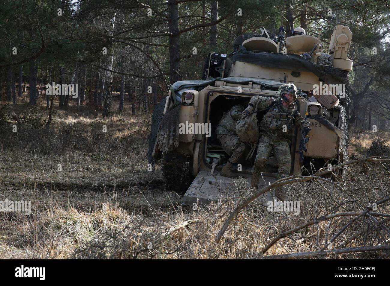 M3 bradley fighting vehicle hi-res stock photography and images - Alamy