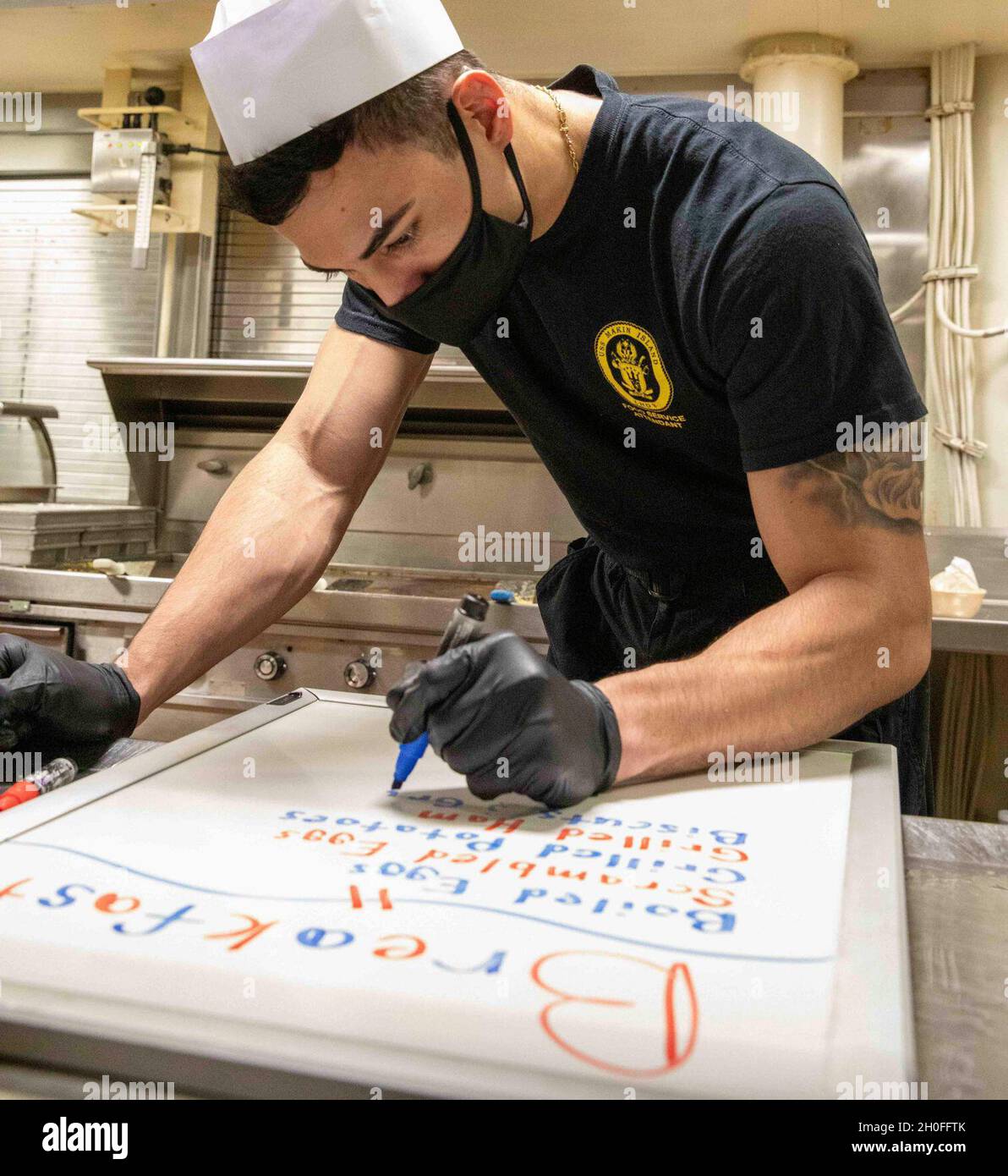 210225NTF1781192 ARABIAN GULF (Feb. 25, 2021) U.S. Navy Aviation