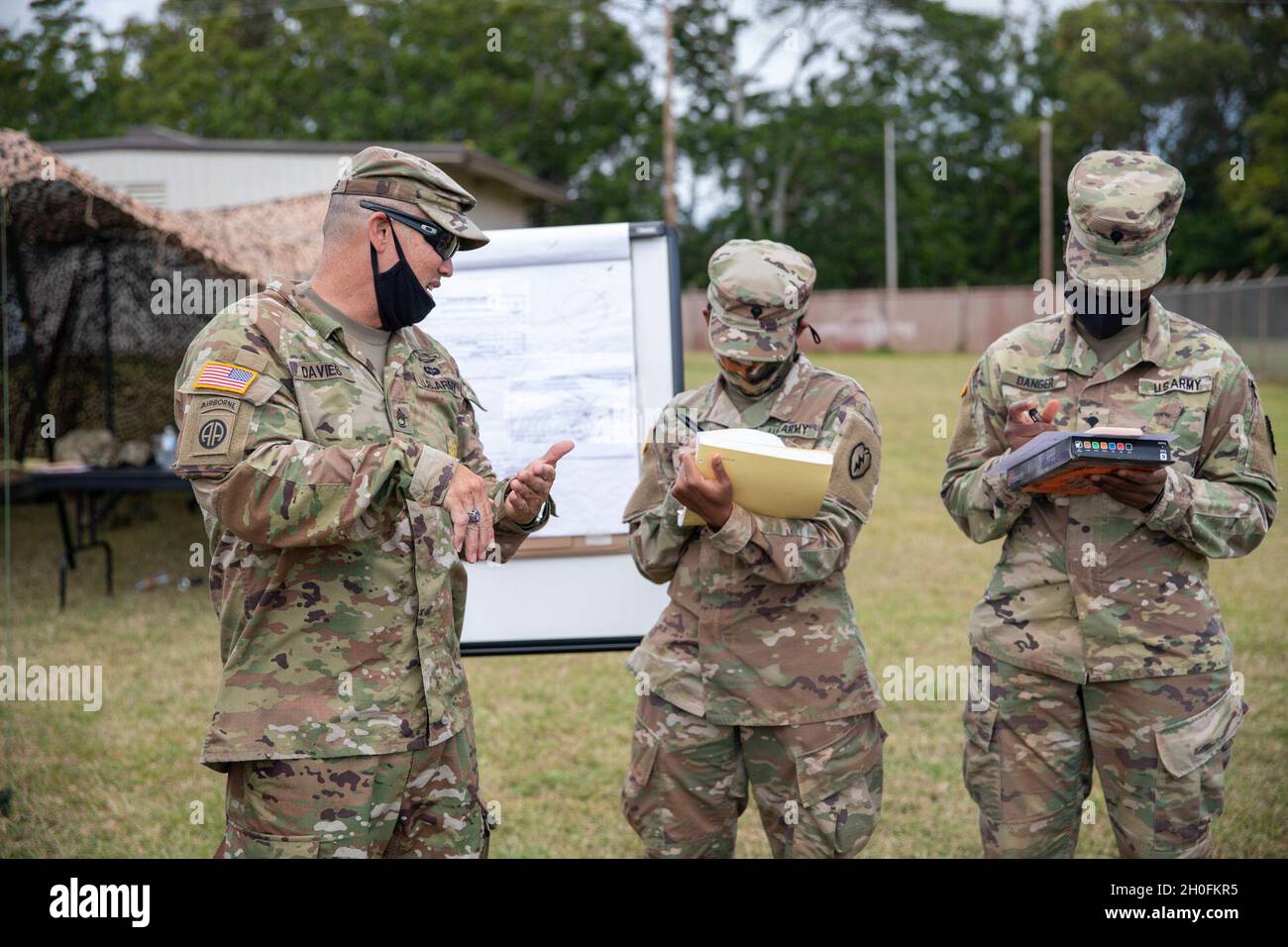 US ARMY 25th Infantry Div Ocp Multicam Jungle Expert Ranger Uniform patch 