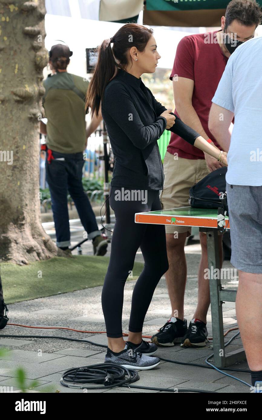 New York - NY - 20210831 Mila Kunis and Justine Lupe filming scenes  together on set of Luckiest Girl Alivetaking place in Bryant Park.  -PICTURED: Mila Kunis Jose Perez Stock Photo - Alamy