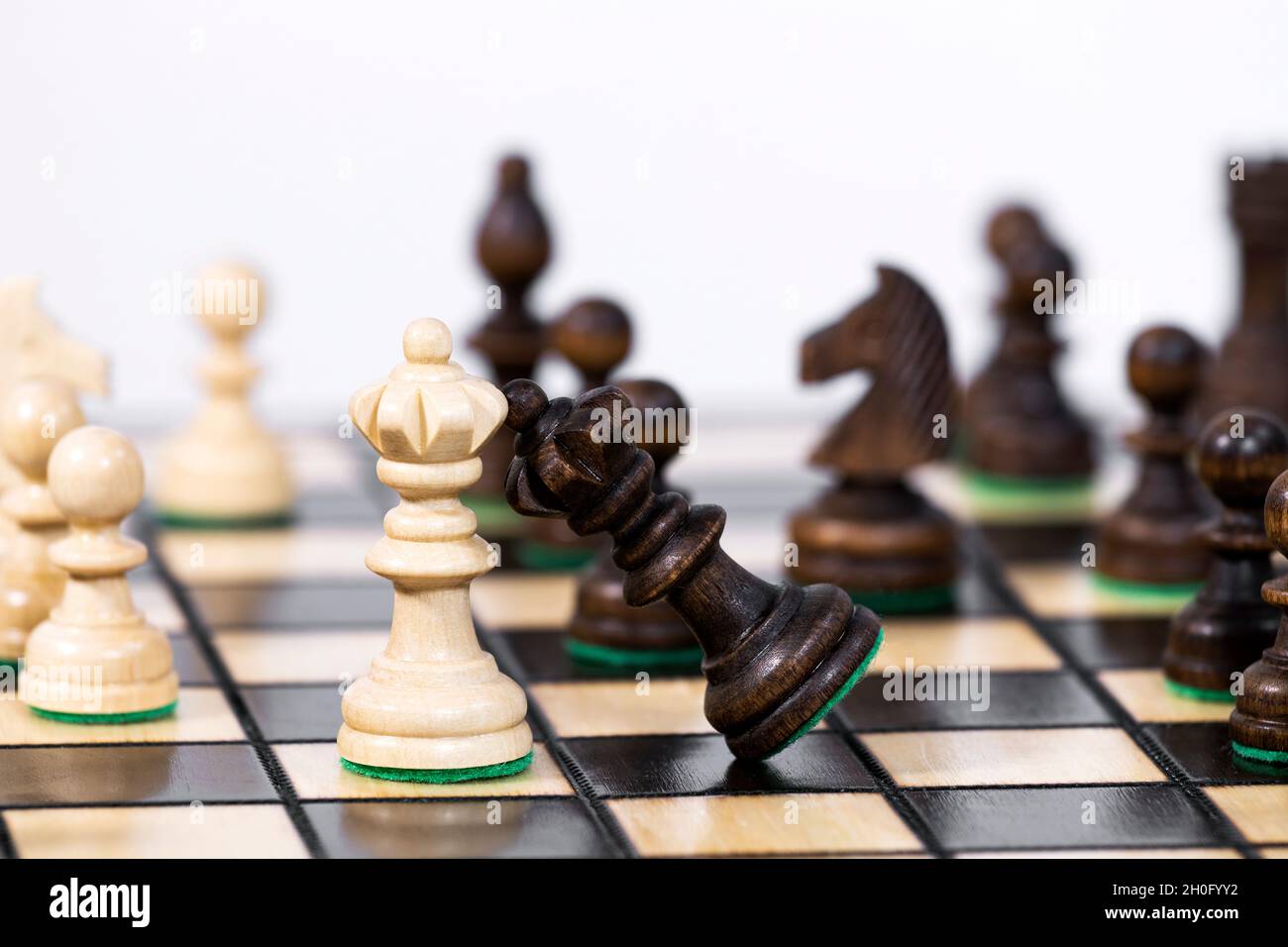 Chess Queens. Game of Chess. Game to Development Analysis Strategy Plan,  Leader and Teamwork Concept for Success. Business Solutions, Success  Strategy Stock Photo - Alamy