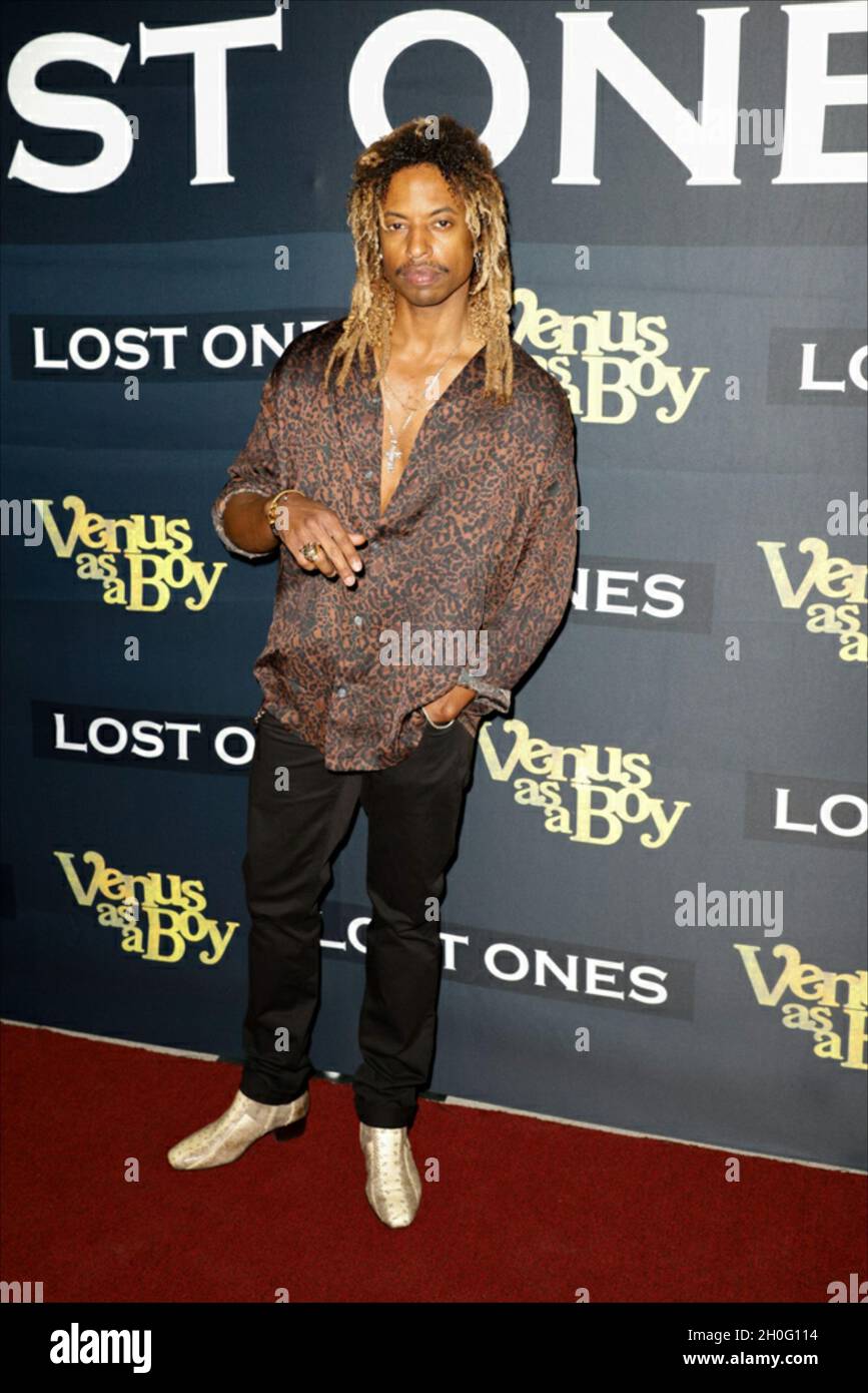 Los Angeles - CA - 20210922 Stars walk the red carpet for the premiere