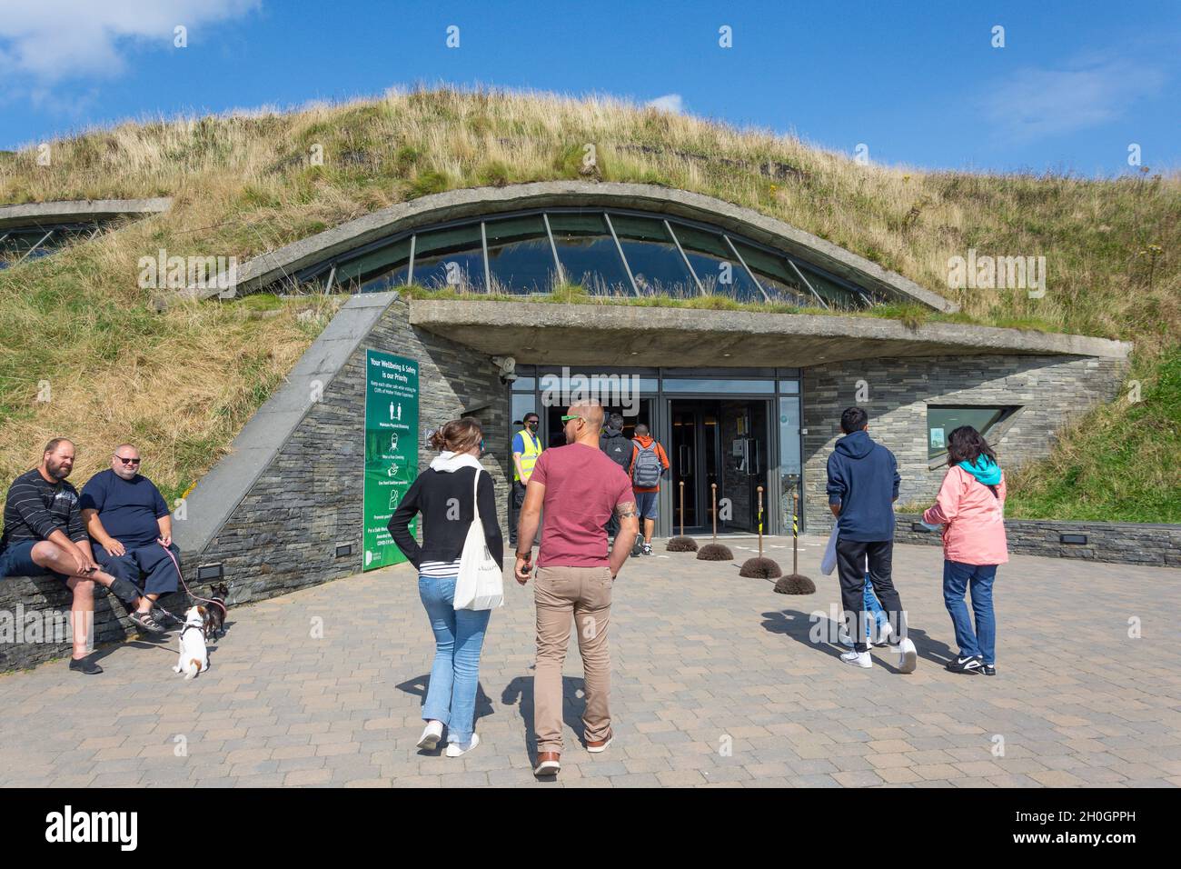 Entrance to underground Visitor Centre, Cliffs of Moher (Aillte an Mhothair), Lahinch, County Clare, Republic of Ireland Stock Photo